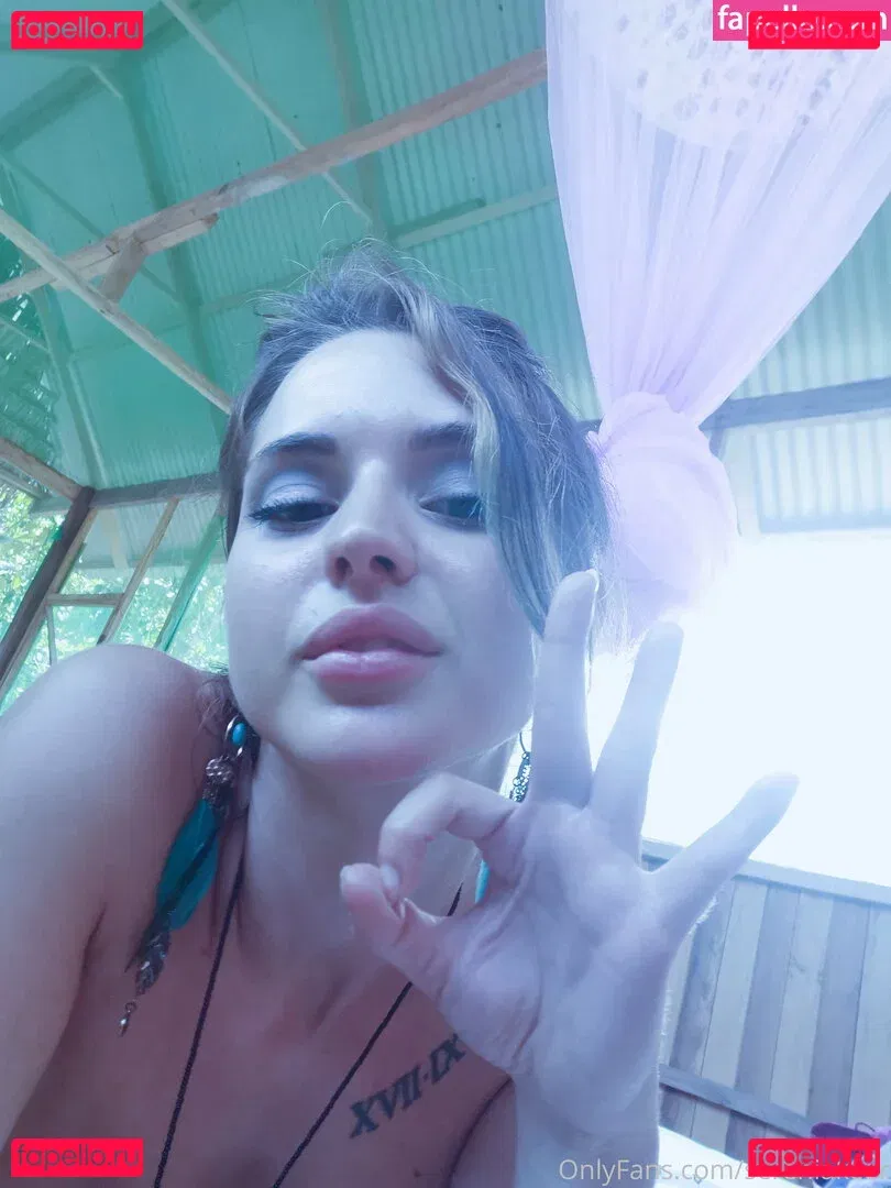 sereniakeer Onlyfans Photo Gallery 