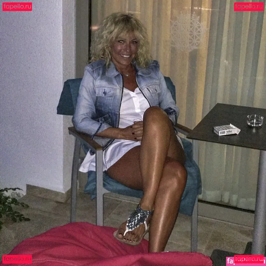 Zümrüt Nural Dorman Onlyfans Photo Gallery 