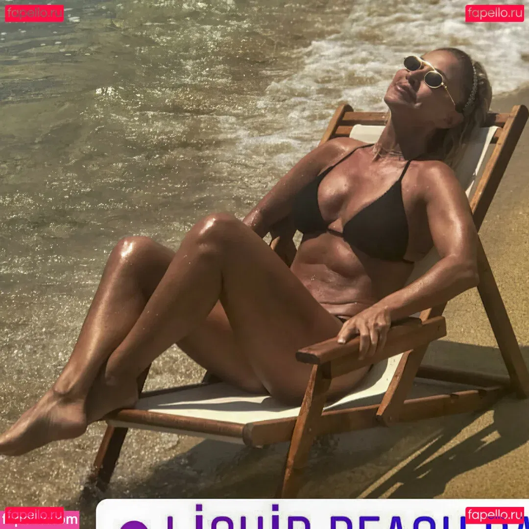 Zümrüt Nural Dorman Onlyfans Photo Gallery 