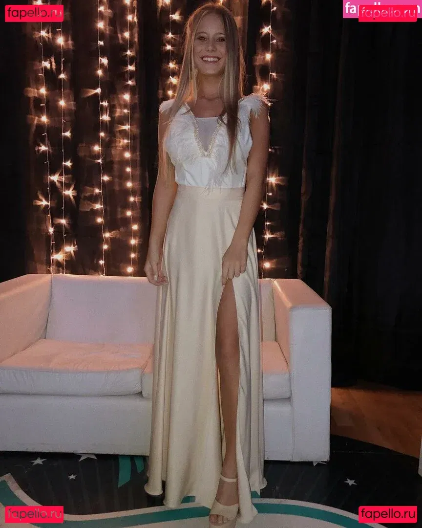 sol.y.sal Onlyfans Photo Gallery 