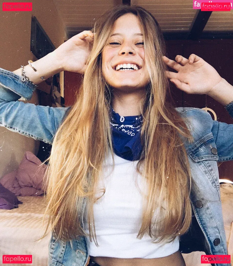 sol.y.sal Onlyfans Photo Gallery 