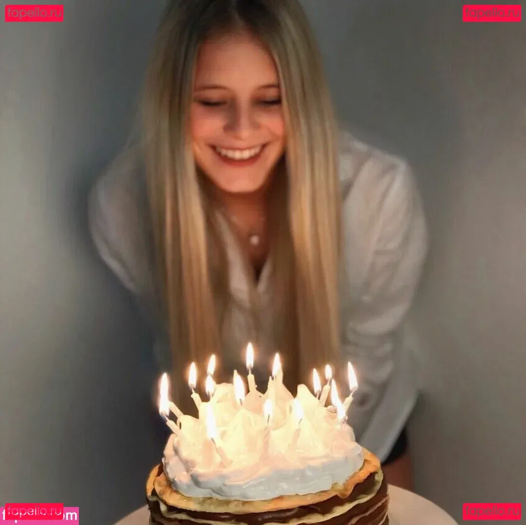 sol.y.sal Onlyfans Photo Gallery 