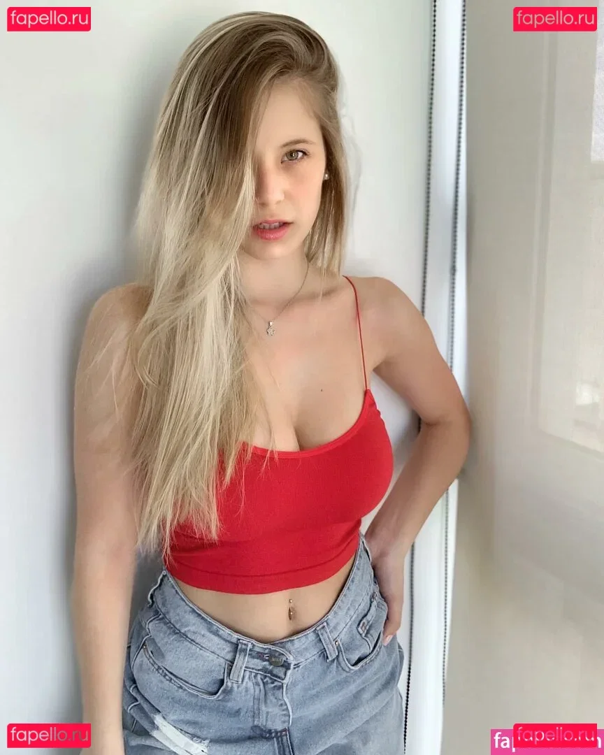 sol.y.sal Onlyfans Photo Gallery 