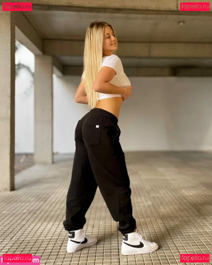 sol.y.sal Onlyfans Photo Gallery 