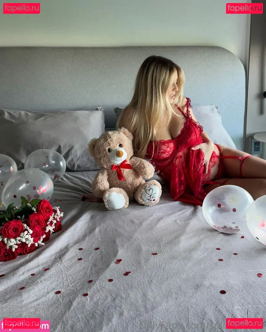 sol.y.sal Onlyfans Photo Gallery 