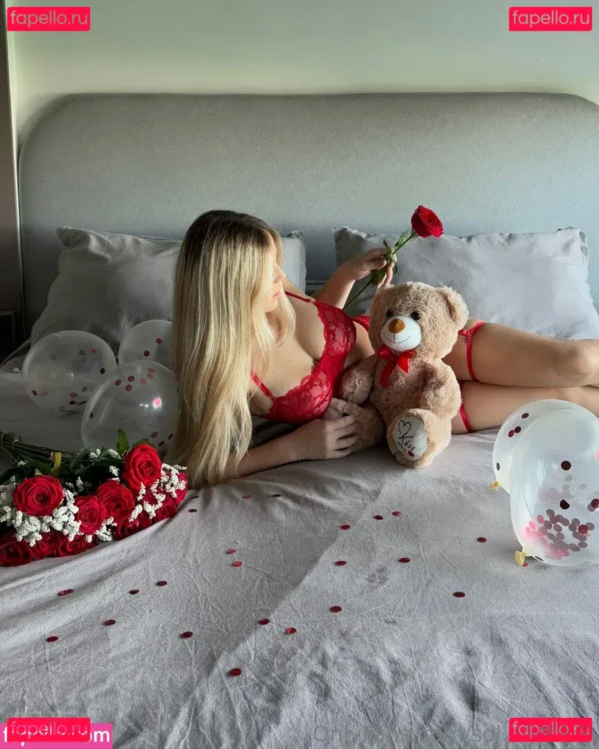 sol.y.sal Onlyfans Photo Gallery 