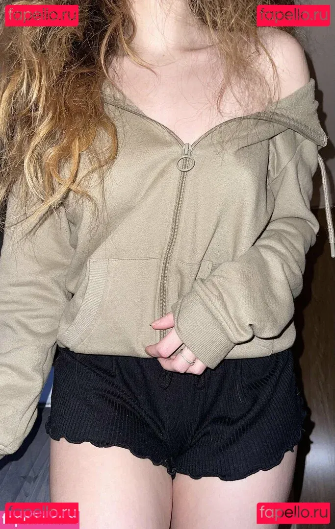 Bustyy_princess Onlyfans Photo Gallery 