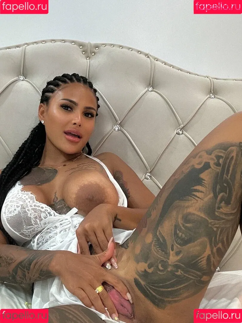 Hola Vix Onlyfans Photo Gallery 
