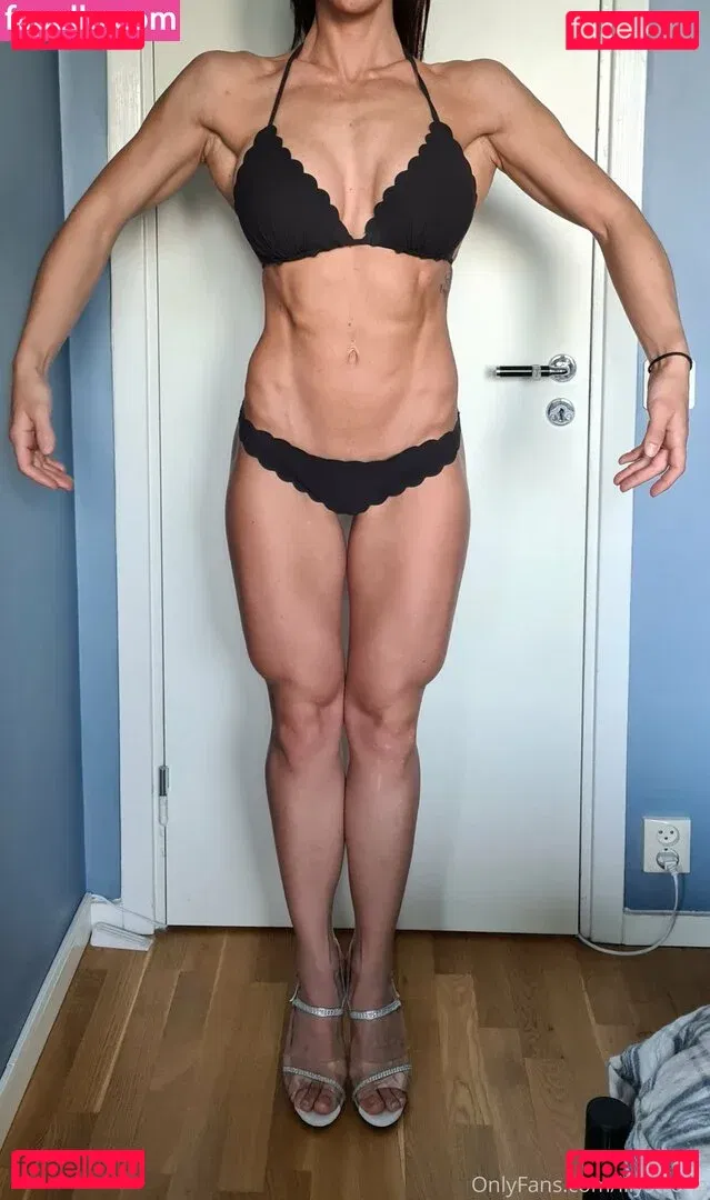 lilystrongfree Onlyfans Photo Gallery 