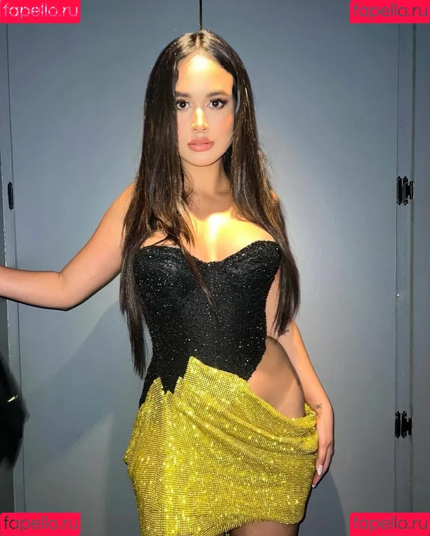 Emily Tosta Onlyfans Photo Gallery 