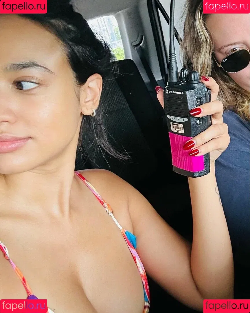 Emily Tosta Onlyfans Photo Gallery 