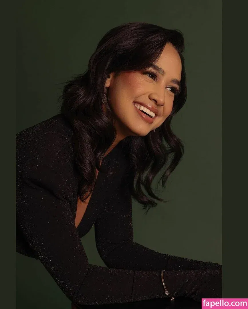 Emily Tosta Onlyfans Photo Gallery 