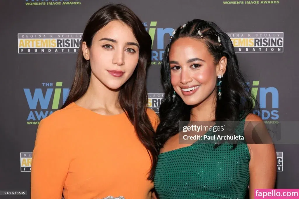 Emily Tosta Onlyfans Photo Gallery 