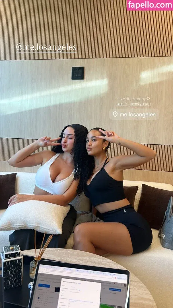 Emily Tosta Onlyfans Photo Gallery 