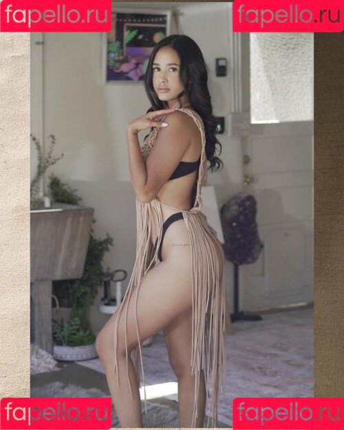 Emily Tosta Nude Onlyfans Photo 133