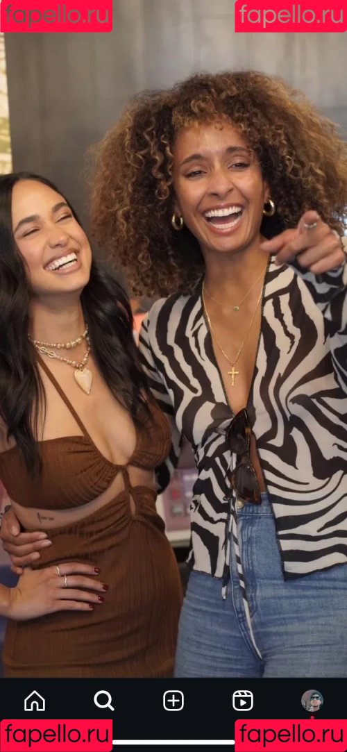 Emily Tosta Onlyfans Photo Gallery 