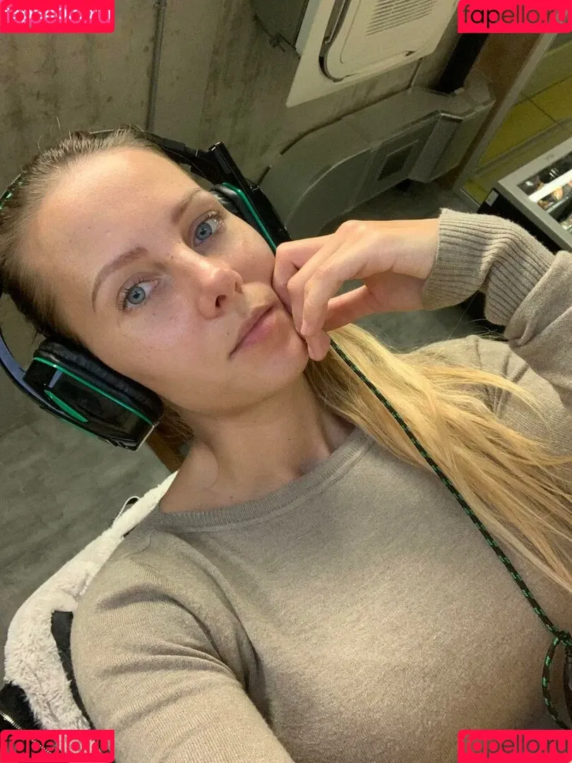 sagittarina Onlyfans Photo Gallery 
