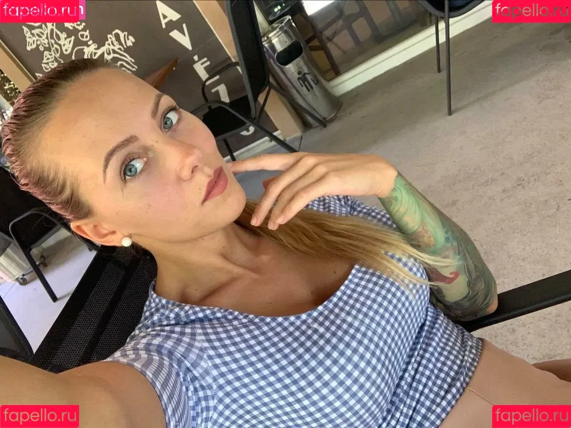 sagittarina Onlyfans Photo Gallery 
