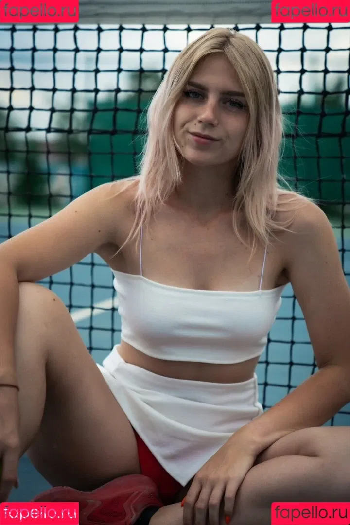 Yuliya Fox Onlyfans Photo Gallery 