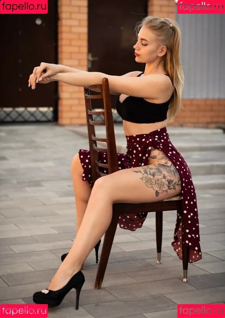 Yuliya Fox Onlyfans Photo Gallery 