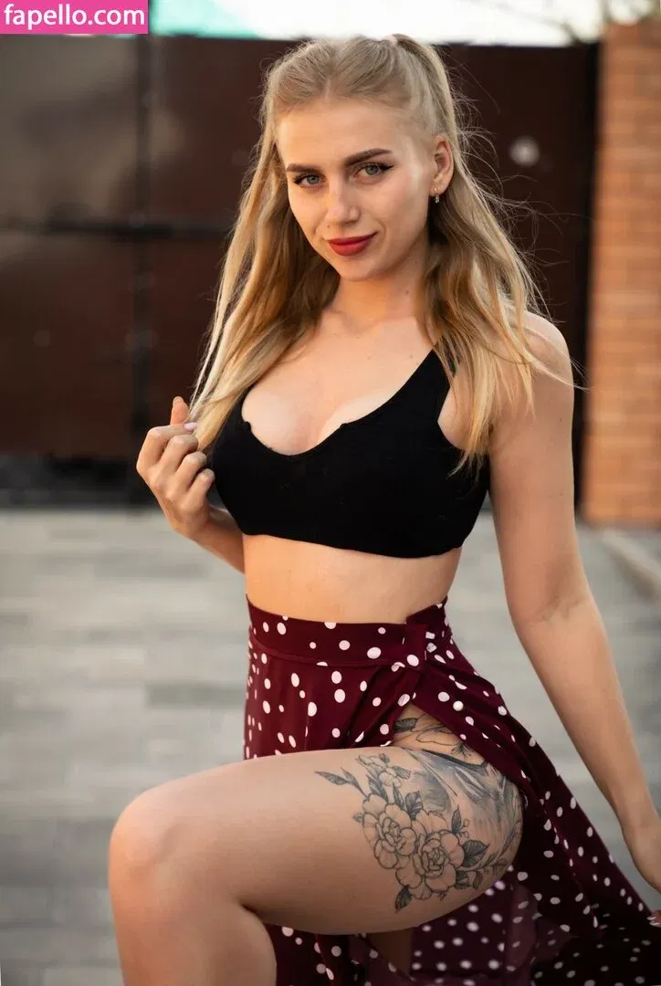 Yuliya Fox Onlyfans Photo Gallery 