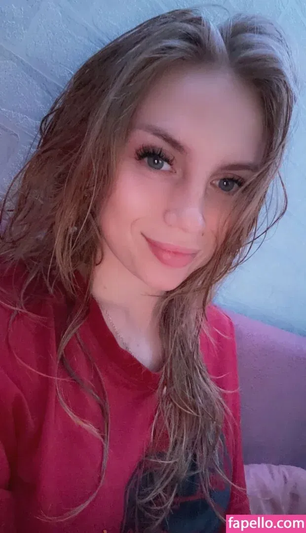 Yuliya Fox Onlyfans Photo Gallery 