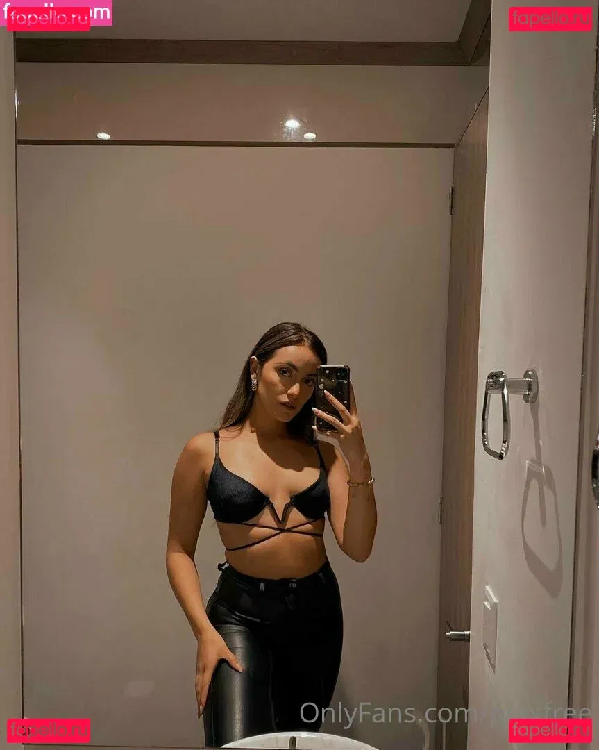 piaxfree Onlyfans Photo Gallery 