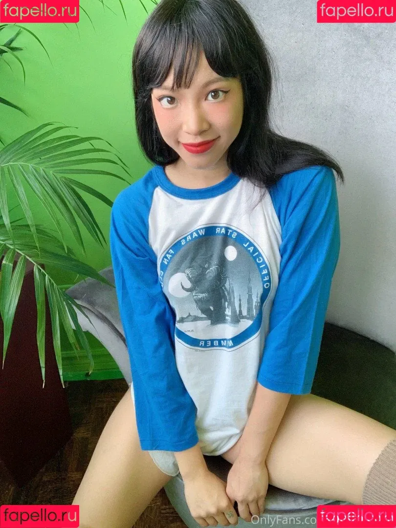 PinesoulAsian Onlyfans Photo Gallery 