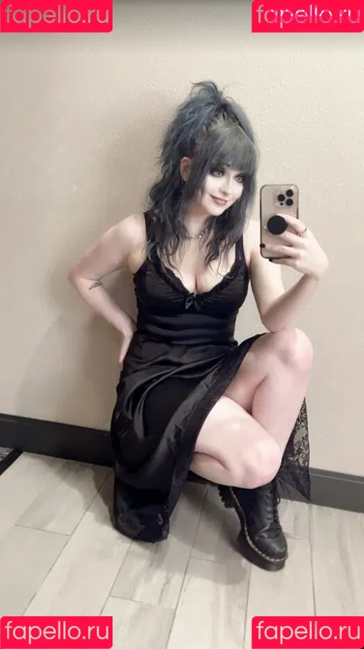 Stellalasaurus Onlyfans Photo Gallery 