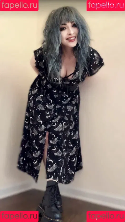 Stellalasaurus Onlyfans Photo Gallery 