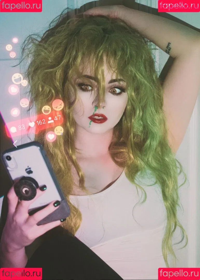 Stellalasaurus Onlyfans Photo Gallery 