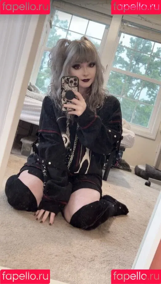 Stellalasaurus Onlyfans Photo Gallery 