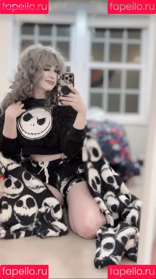 Stellalasaurus Onlyfans Photo Gallery 