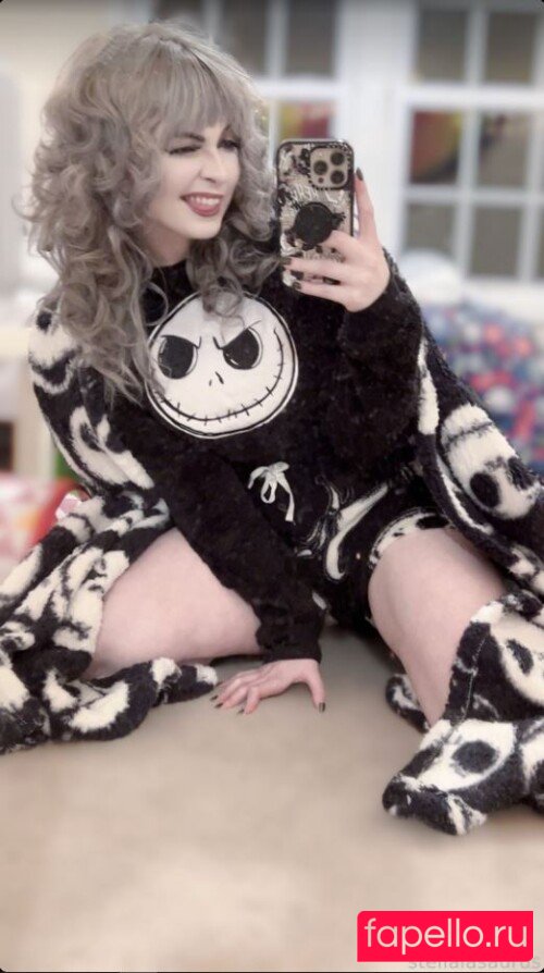 Stellalasaurus Nude Onlyfans Photo 37