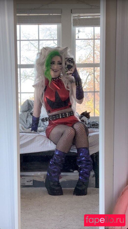 Stellalasaurus Nude Onlyfans Photo 28