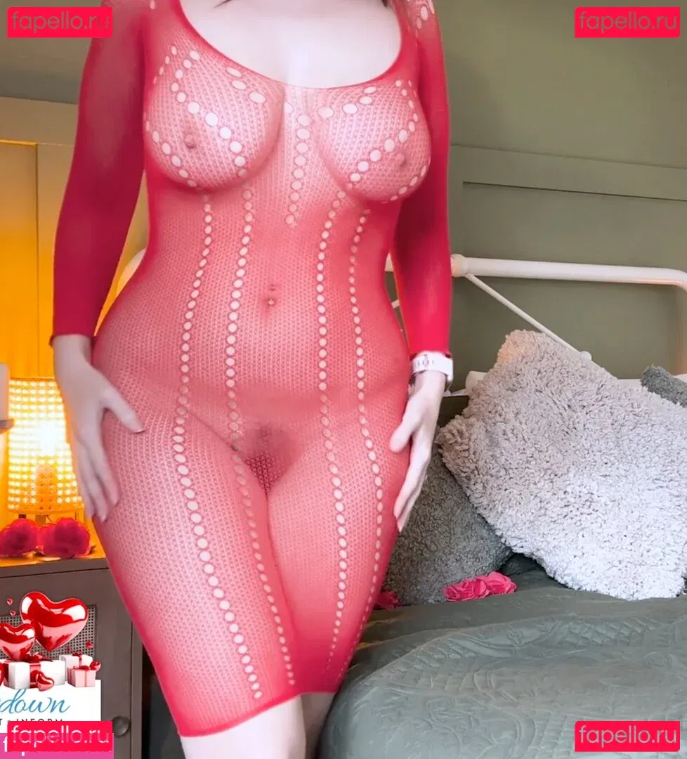 Lingerie Lowdown Onlyfans Photo Gallery 