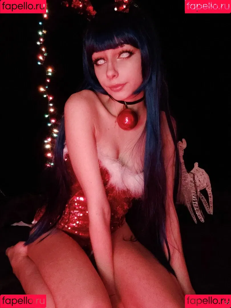crystallynsfw Onlyfans Photo Gallery 