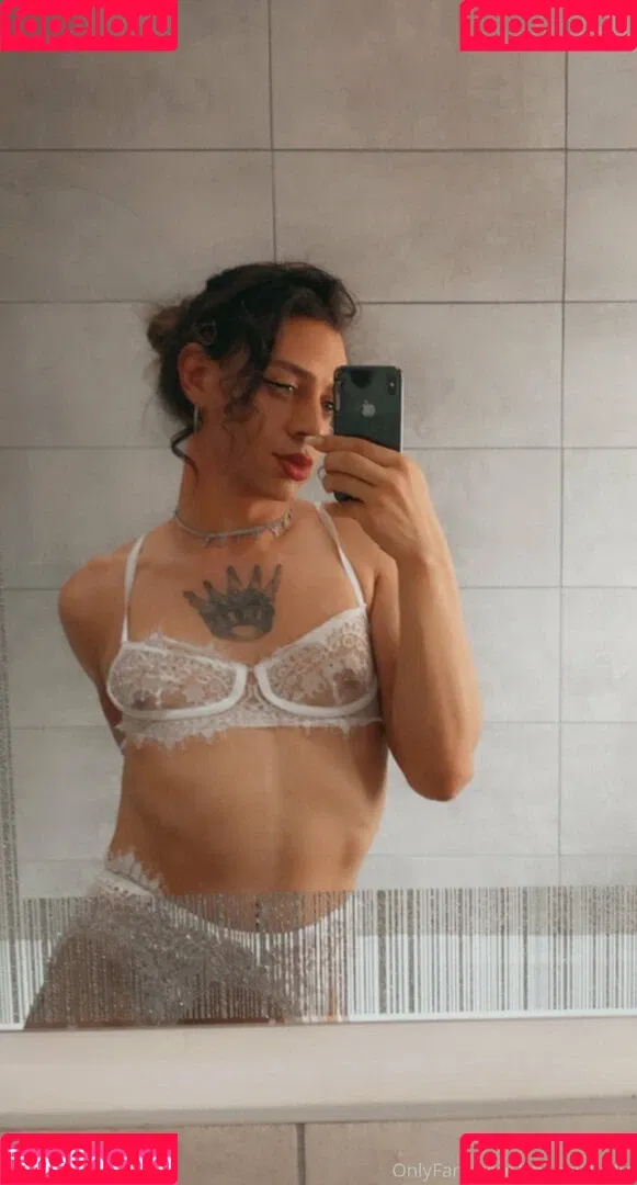 chanelxkellie Onlyfans Photo Gallery 