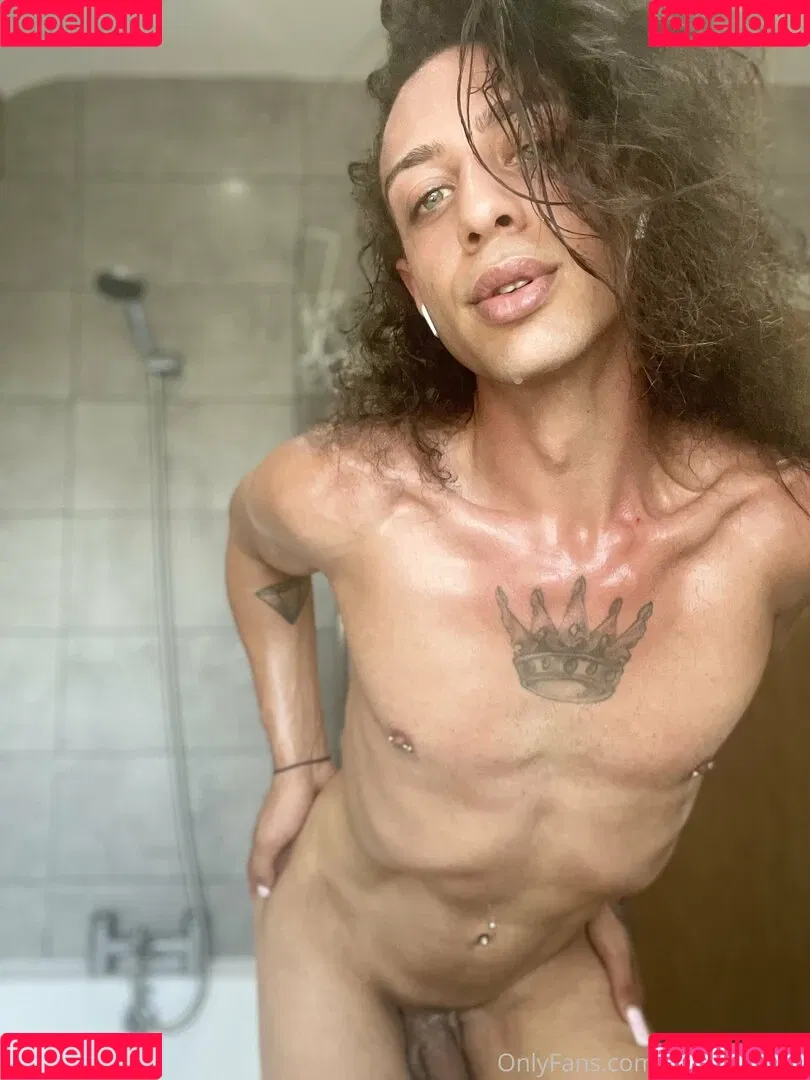 chanelxkellie Onlyfans Photo Gallery 
