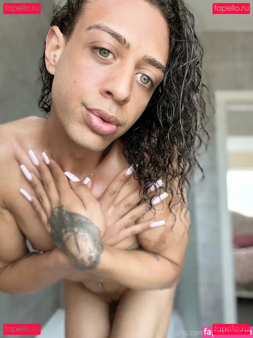 chanelxkellie Onlyfans Photo Gallery 