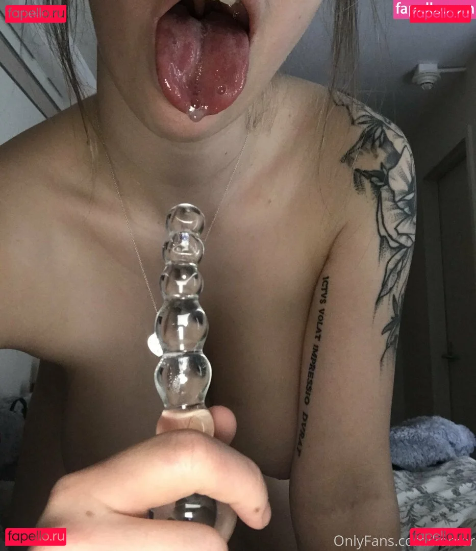 korkor Onlyfans Photo Gallery 