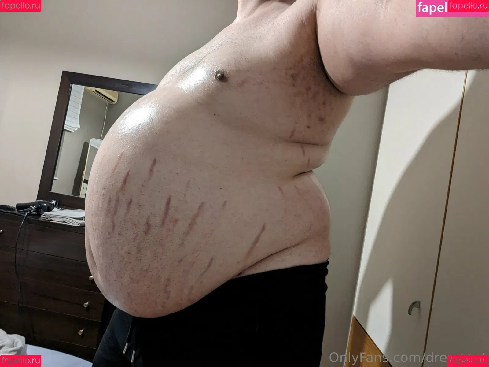 drewcent Onlyfans Photo Gallery 