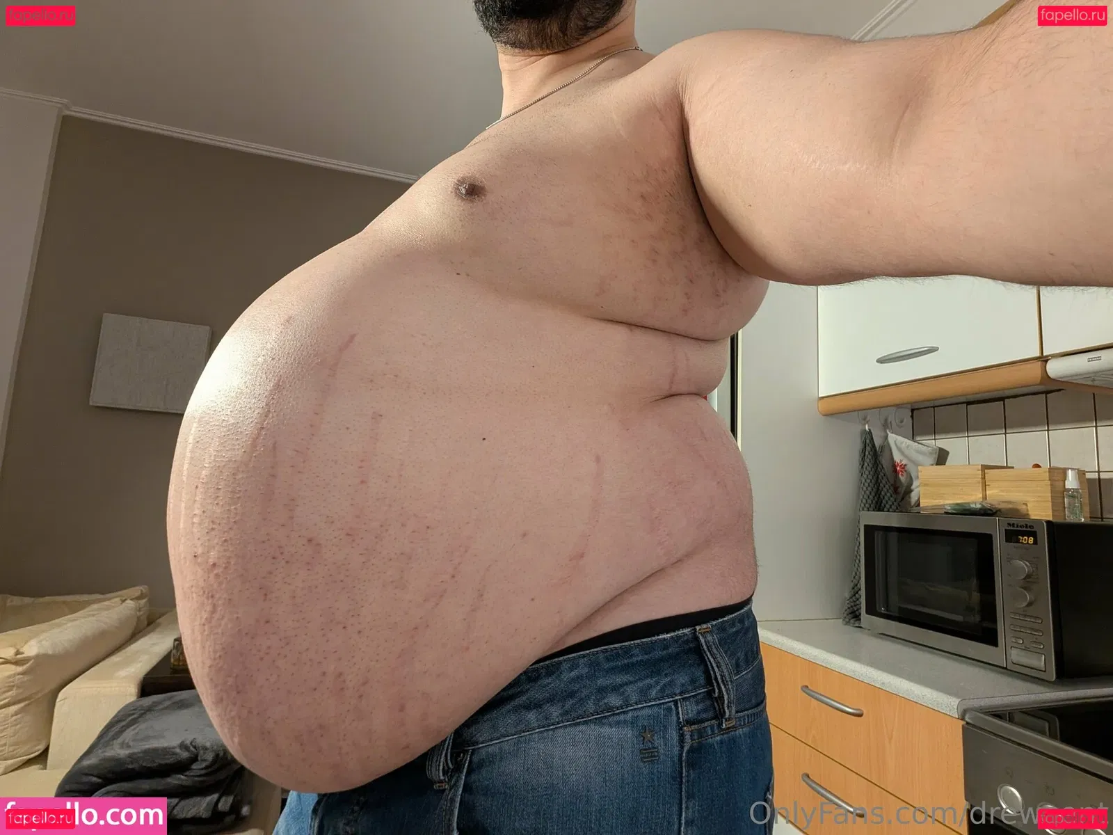 drewcent Onlyfans Photo Gallery 