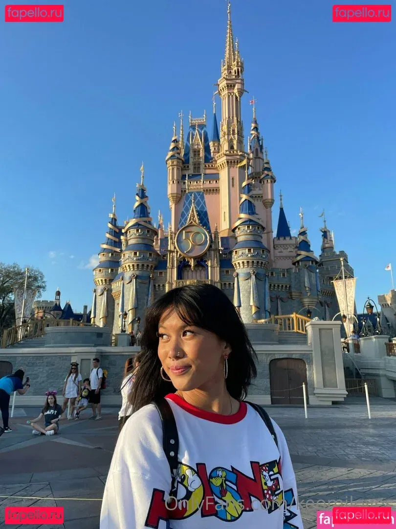 Keomiloves Onlyfans Photo Gallery 