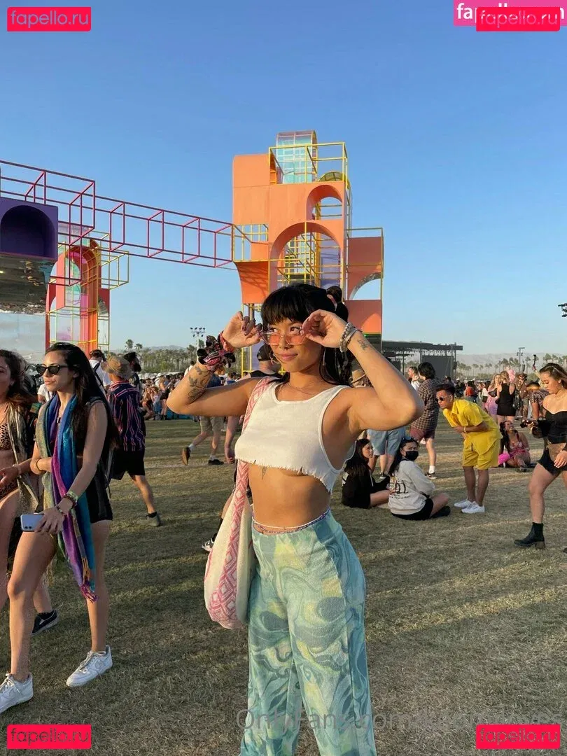 Keomiloves Onlyfans Photo Gallery 