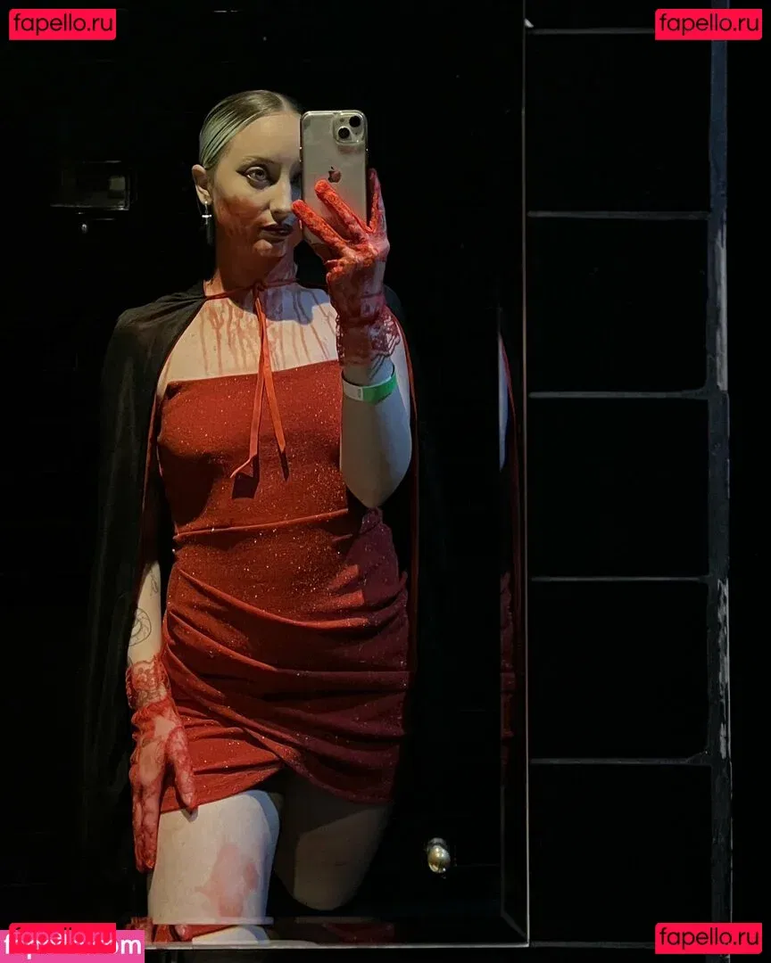 Sophie Carson Onlyfans Photo Gallery 