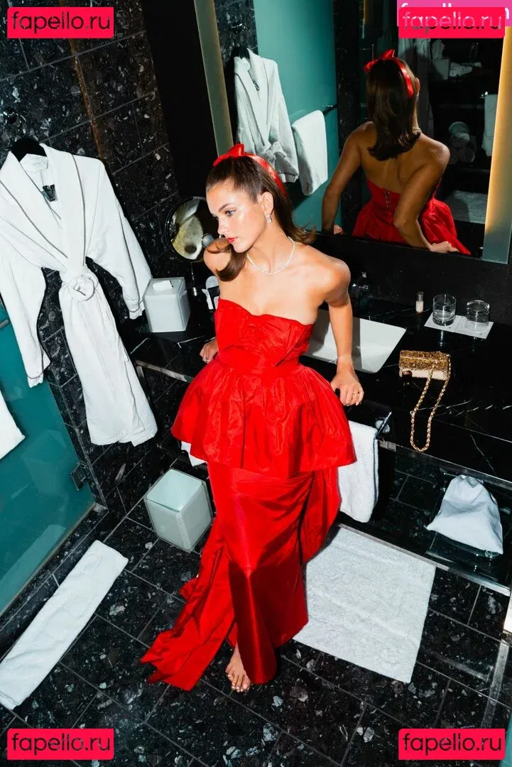 Chloe East Onlyfans Photo Gallery 