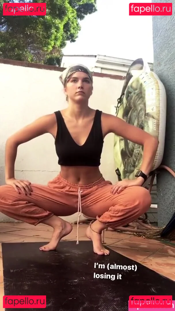 Chloe East Onlyfans Photo Gallery 