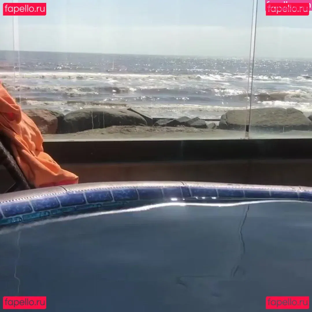 Chloe East Onlyfans Photo Gallery 