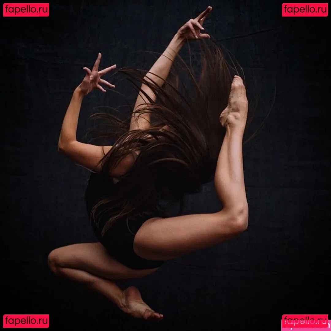 Chloe East Onlyfans Photo Gallery 